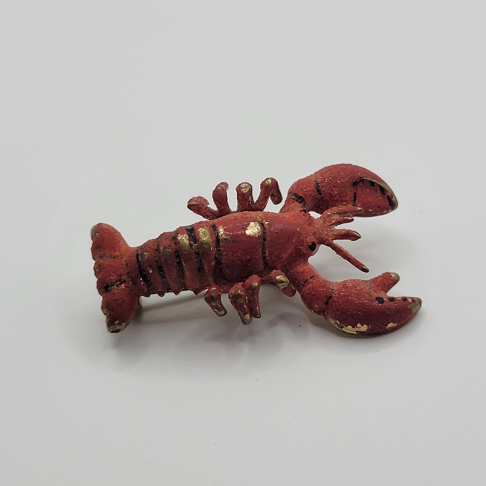 Vintage Red Hong Kong Small Gold tone Lobster Brooch
